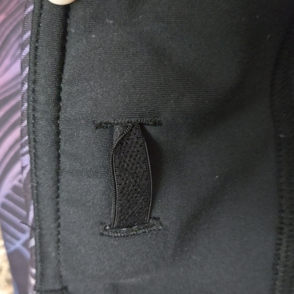 Title Nine Mad Dash Reversible Spandex Shorts Size XS 4 in inseam - Picture 9 of 11